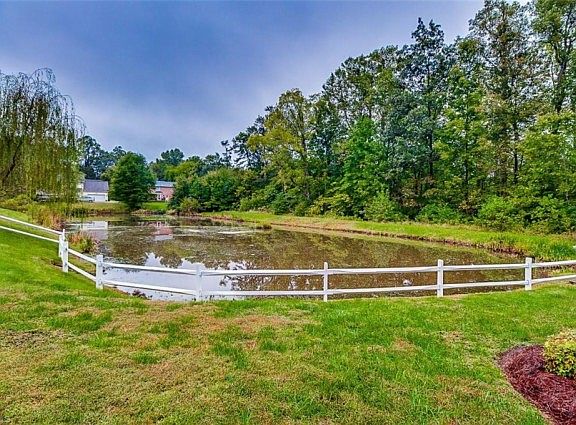 2nd image of 3103 Forest Edge Ct