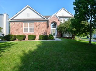 7724 Prairie View Dr, Indianapolis, IN 46256