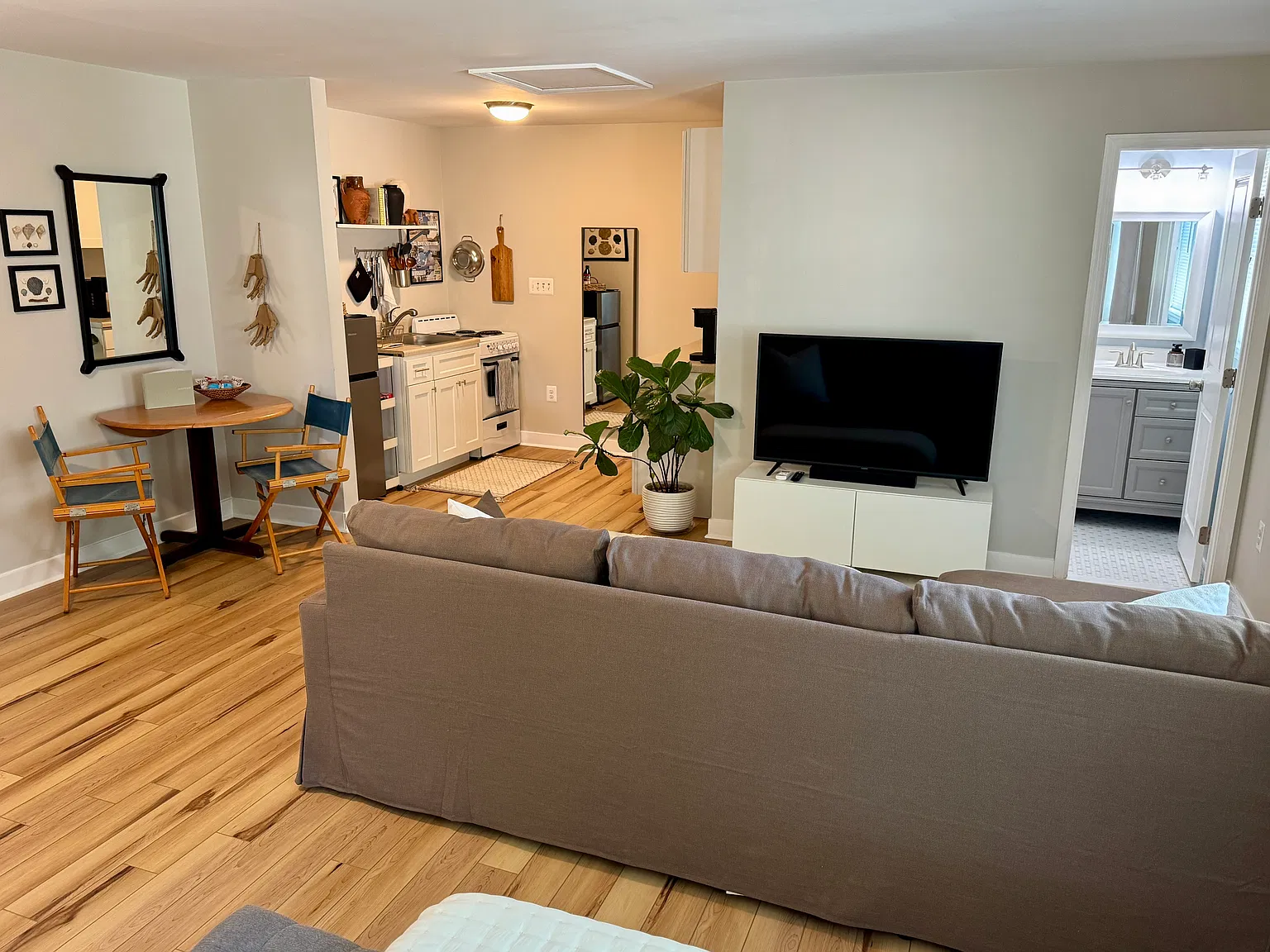 44 Creston Ln — Photo 2