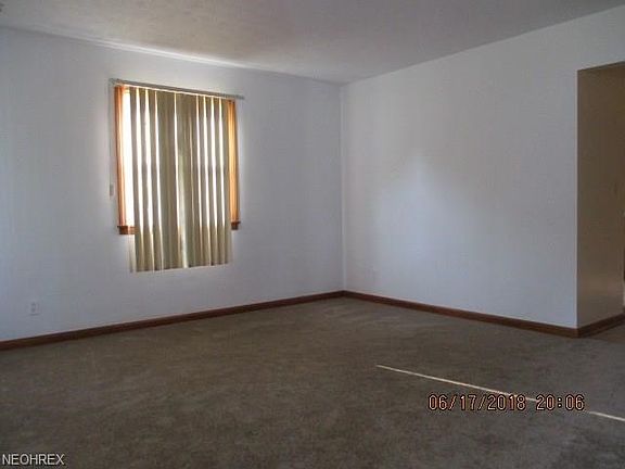 3rd image of 417 Mansell Dr