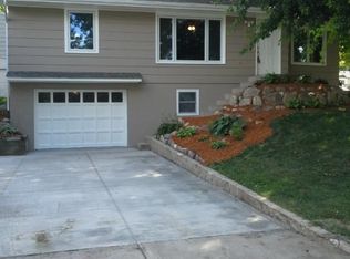 223 Wilson St W, Nya, MN 55368