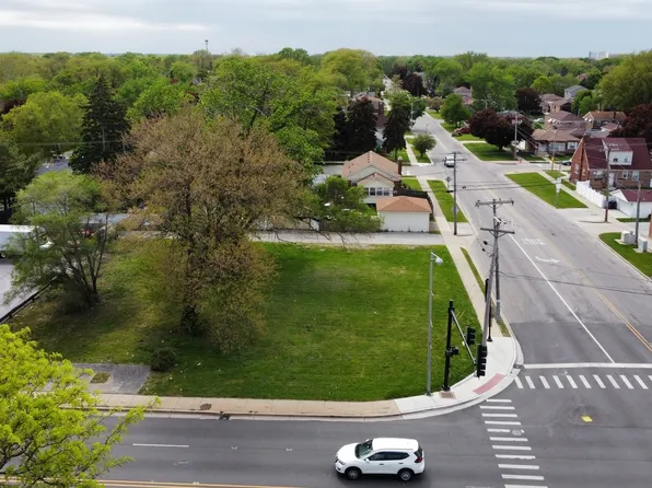 9900 S Kedzie Ave, Evergreen Park, IL 60805