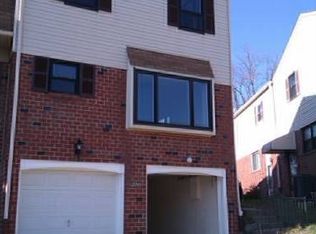 9322 Neil Rd #A, Philadelphia, PA 19115