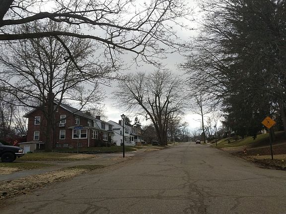5th image of 869 16th St NE