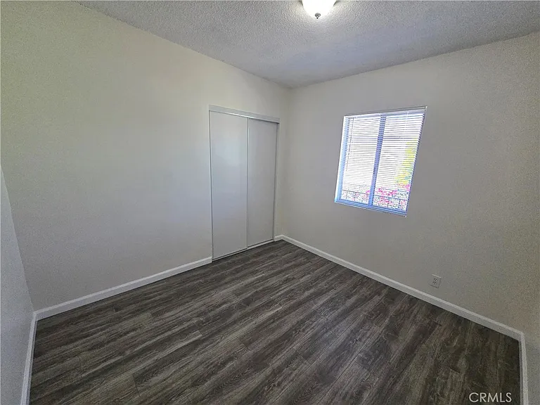 1140 W 120th St #8 — Photo 7