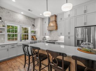 32 Middleton Oaks Rd, Charleston, SC 29414