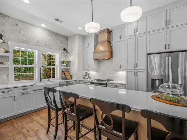 32 Middleton Oaks Rd, Charleston, SC 29414