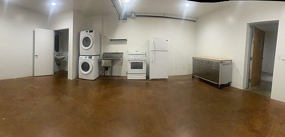 4th image of 1350 S 8th Ave Unit 2