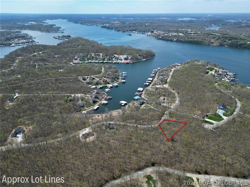 1st image of 422 Grand View Dr
