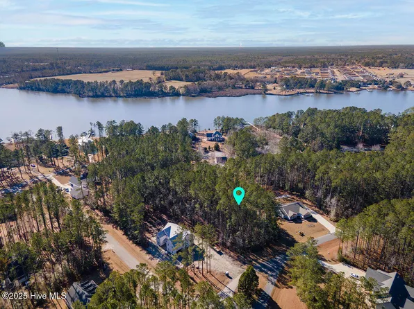 202 Shreveport Court, Havelock, NC 28532