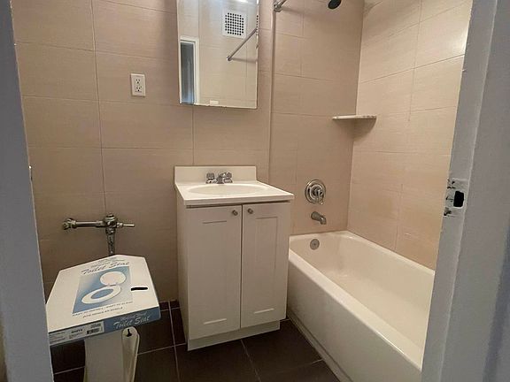 5th image of 3315 Nostrand Ave APT 1E