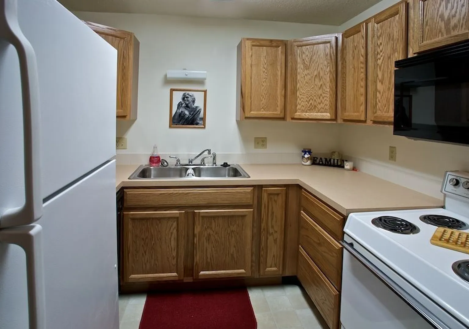 Norwalk Meadows — Photo 1