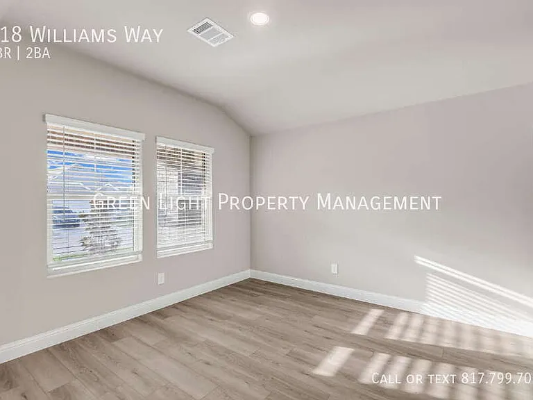 718 Williams Way — Photo 6
