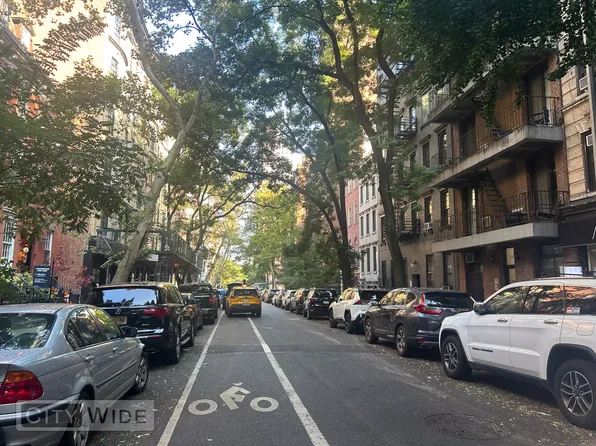 415 East 73rd Street image 6 of 6