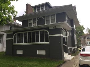 107 E Locust St, Watseka, IL 60970