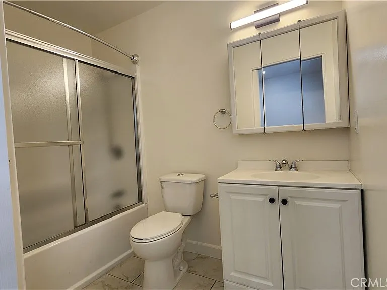 15709 Devonshire St — Photo 26