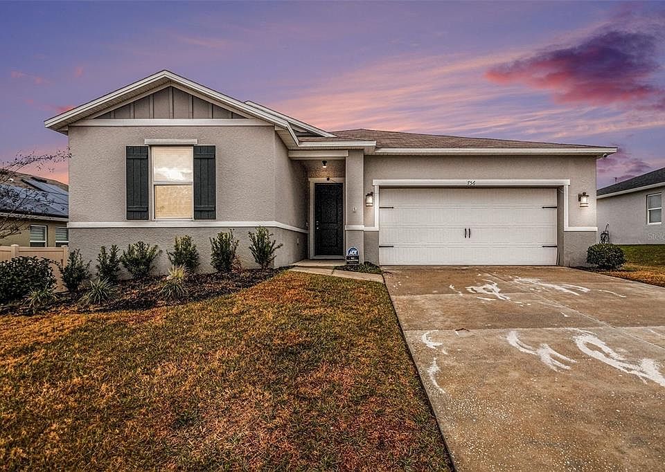 1st image of 756 Rioja Dr