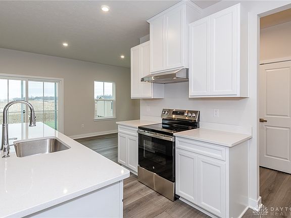5th image of 3535 Arrowwood St