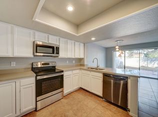 1202 W Calle Del Norte Dr, Chandler, AZ 85224