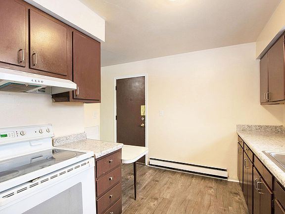 3rd image of 2416 Texel Dr APT 8