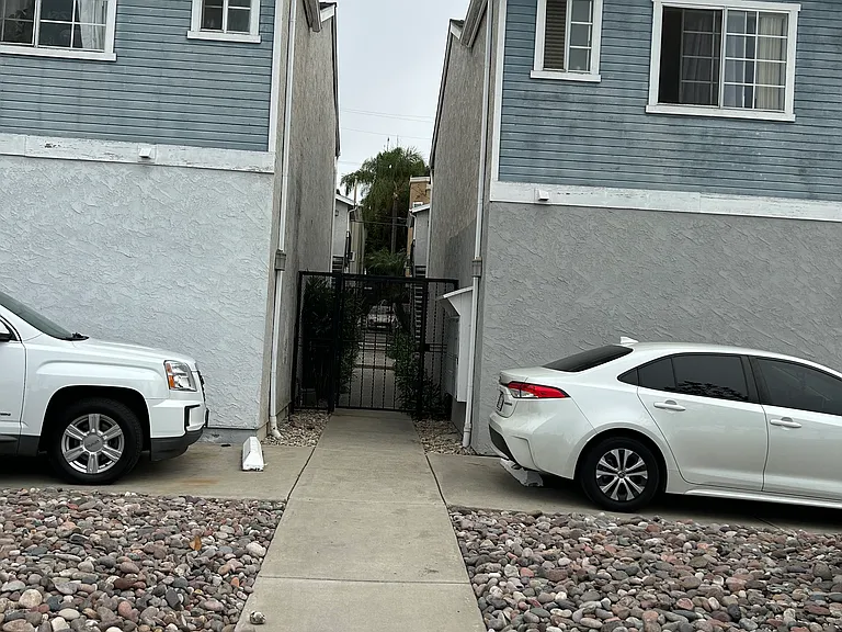 4135 Arizona St #5 — Photo 16