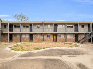 320 8th St N #19, Columbus, MS 39701