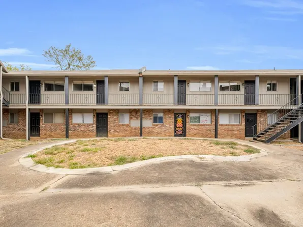 320 8th St N #19, Columbus, MS 39701