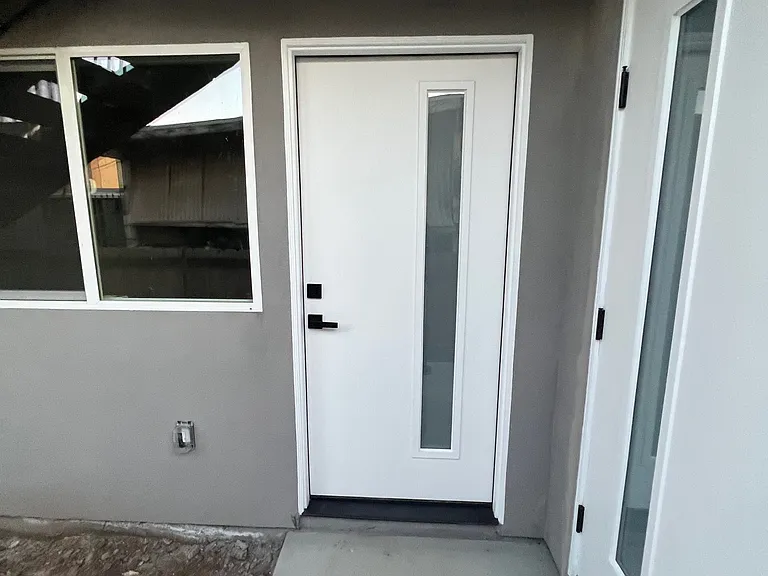 2147 Harrison Ave #1 — Photo 9