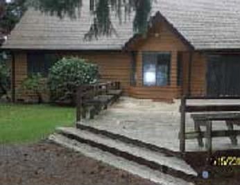 3rd image of 275 Meadow Dr