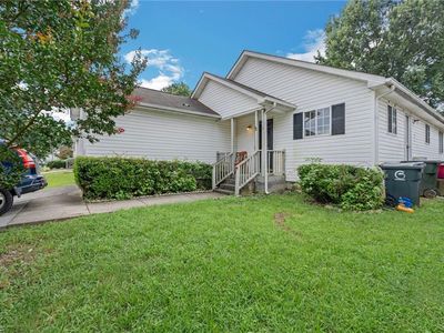 1725 Hertford St, Greensboro, NC, 27403