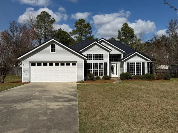 609 E 48th St, Tifton, GA 31794