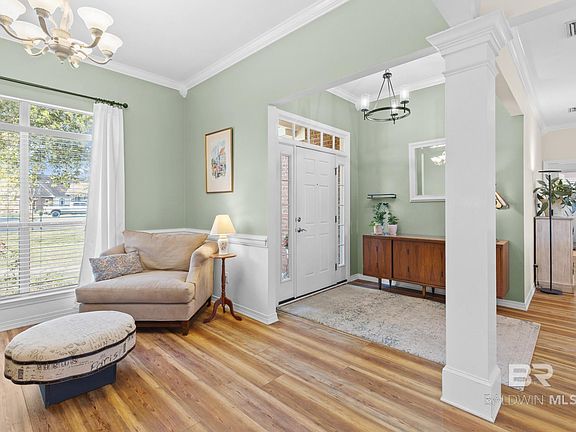 5th image of 10621 Sassaman Ct