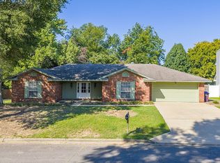 2900 S 96th St, Fort Smith, AR 72903