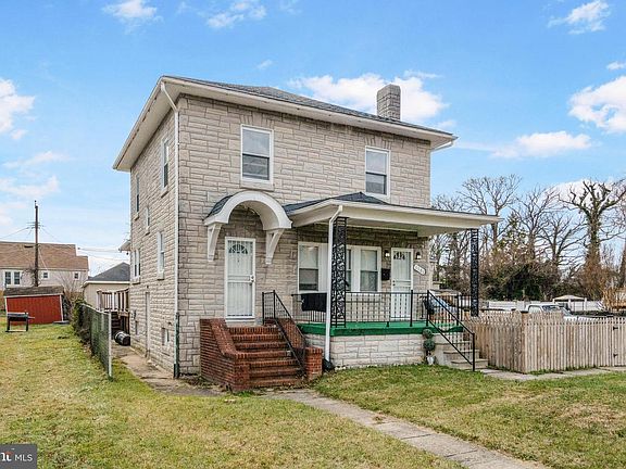3rd image of 1101 Woodbourne Ave