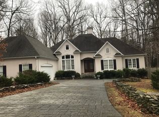 6190 Windsor Farme Rd, Summerfield, NC 27358