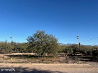 727 N Tiger Dr #14-15, Mammoth, AZ 85618