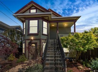 6606 Whitney St, Oakland, CA 94609