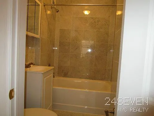 Rented by 24 7 NYC Realty Inc. | media 26