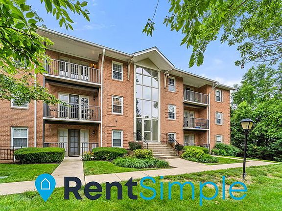 2nd image of 3334 Spring Ln APT B40