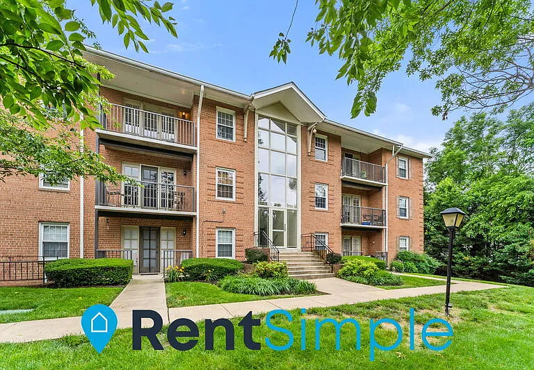 3334 Spring Ln #B40 — Photo 2
