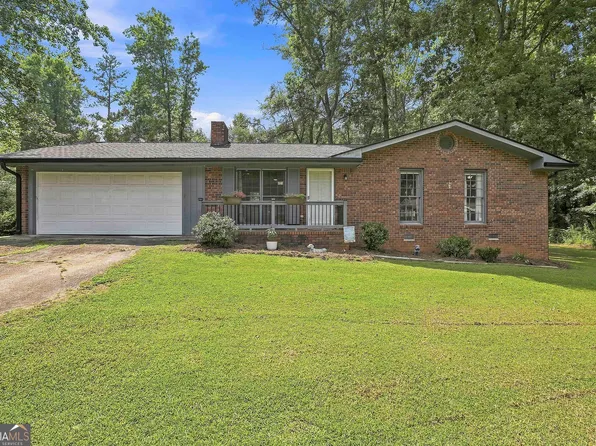 20 Willow Ct, Newnan, GA 30263