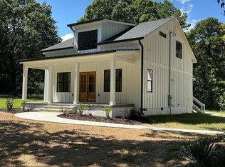 1804 Carpenter Pond Rd, Raleigh, NC 27613