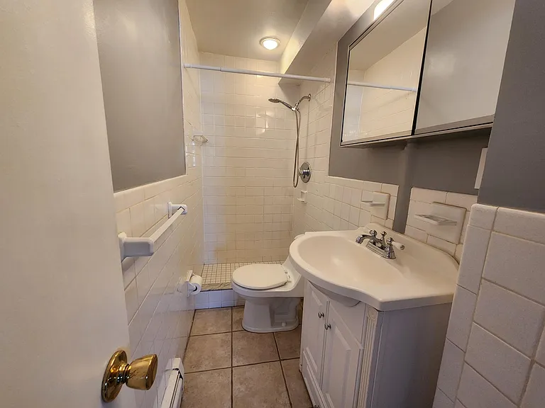 75 Edgelawn Ave #1 — Photo 19