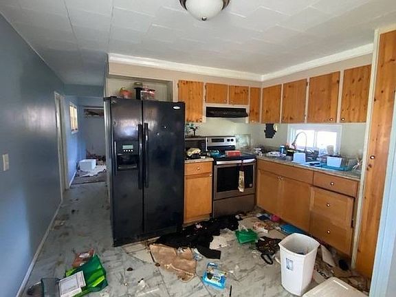 3rd image of 2320 Bee Ridge Rd #43