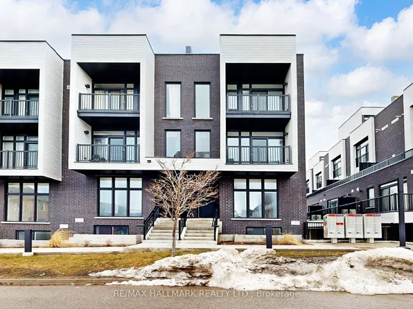 184 Angus Dr #7, Ajax, ON L1S 0G5