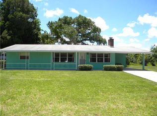 533 Park Ave, Sebastian, FL 32958