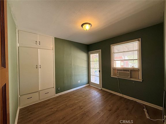 3rd image of 10353 Jordan Ave