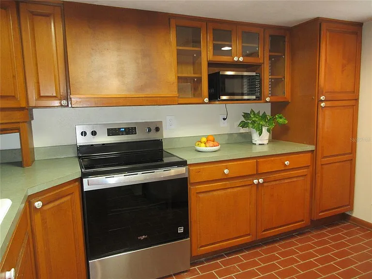 201 W Laurel St #307 — Photo 6