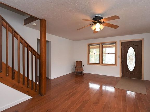 4th image of 482 West St