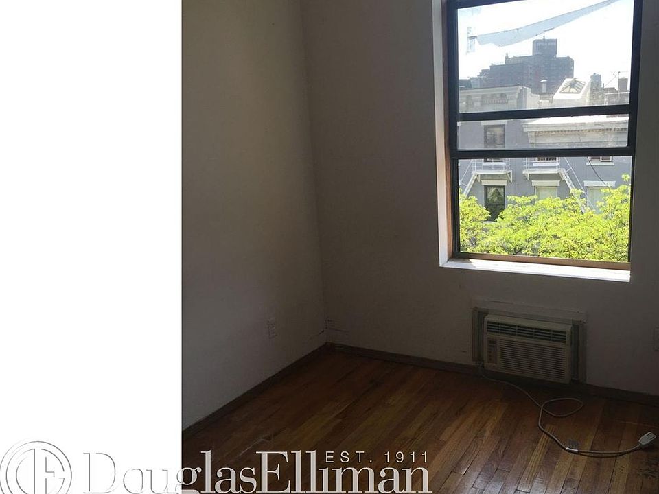 2nd image of 77 Saint Marks Pl APT 5A